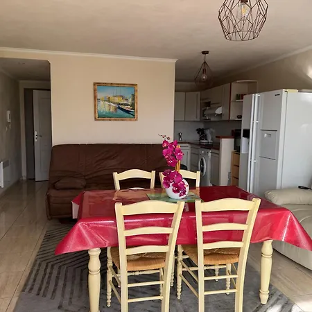 Apartman T2 Climatise Au Coeur De Cavalaire, Avec Terrasse, Garage, Proche Des Plages Et Commerces- Onda Di Mar